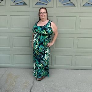 Roses & Ali Maxi dress tropical print stretchy 20W